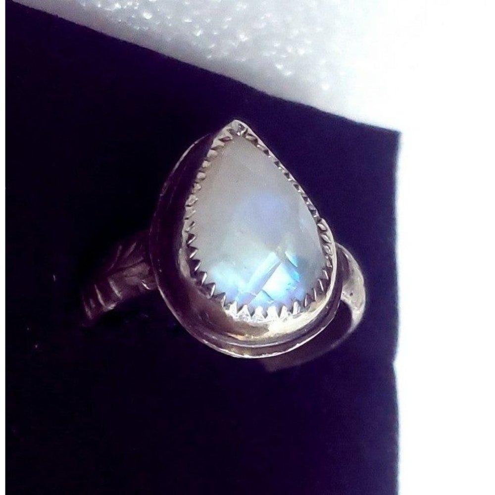 Moonstone ring - Picture 9 of 12
